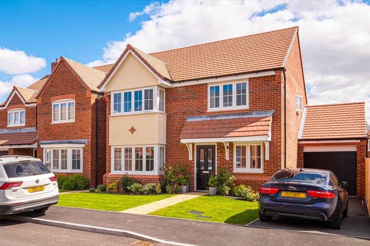 Bowbrook Meadows, Shrewsbury — exterior