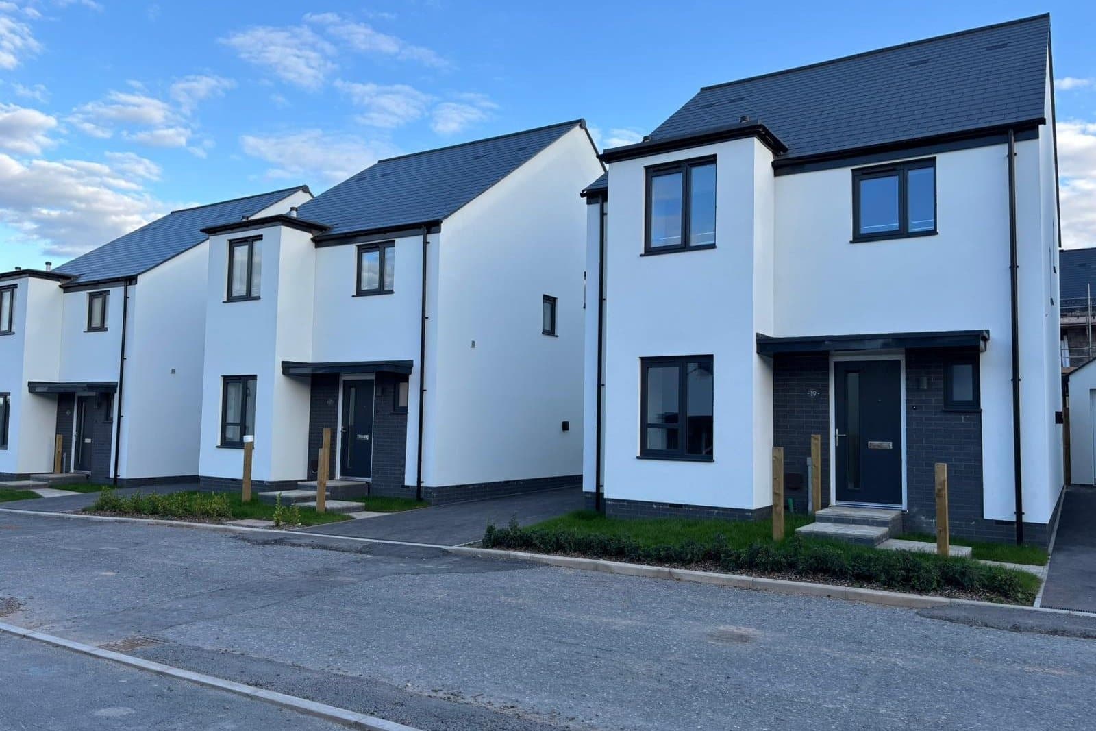 Equinox, Exeter, Exeter — exterior