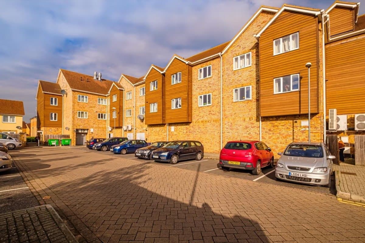 Gemstone Court & Helidor Walk, Sittingbourne — exterior