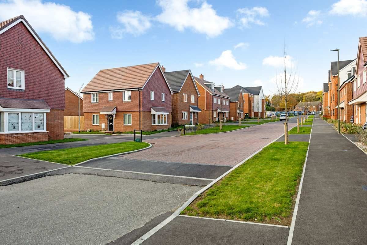 Leaf Living at Broxborough Park